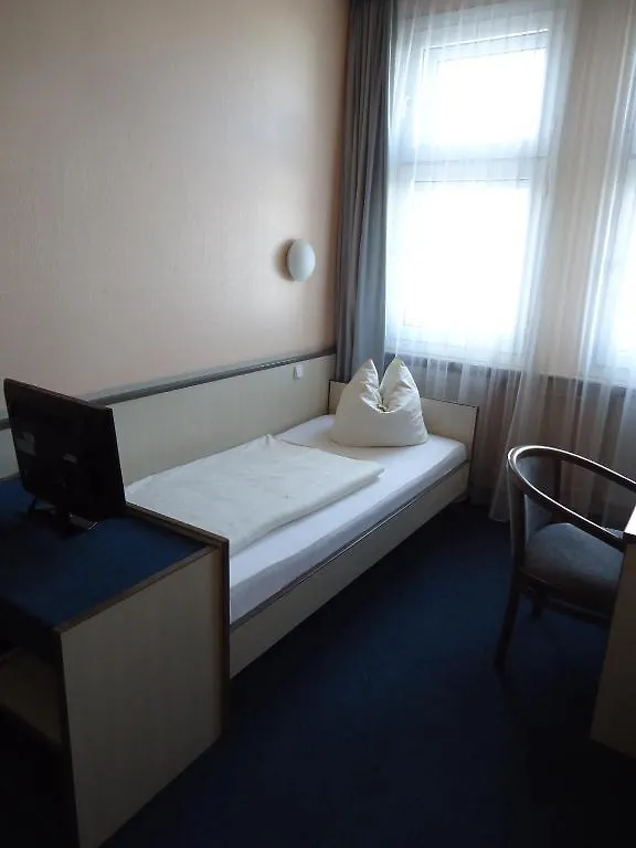ברלין Hotel Und Rasthof Avus גרמניה