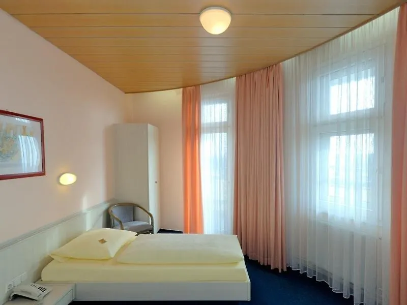 Hotel Und Rasthof Avus Berlin Германия