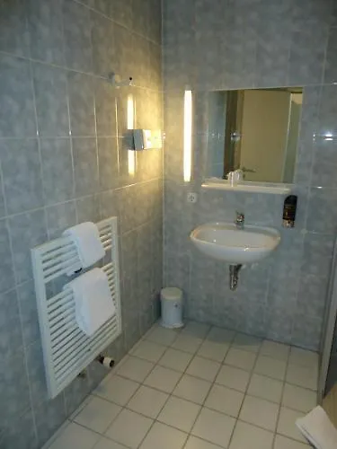 ברלין Hotel Und Rasthof Avus גרמניה
