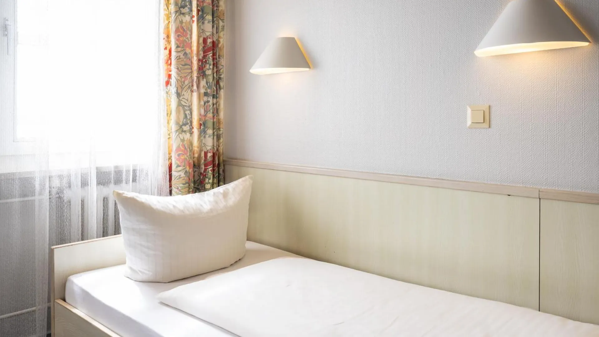 Hotel Und Rasthof Avus Berlin Motel